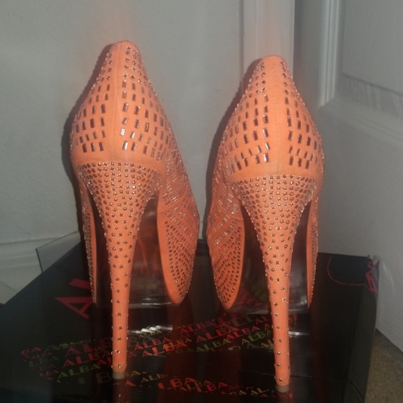 Coral Stileto Heels - Picture 3 of 4